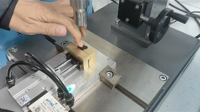 超聲波焊接機在電子元器件焊接中的應(yīng)用詳解